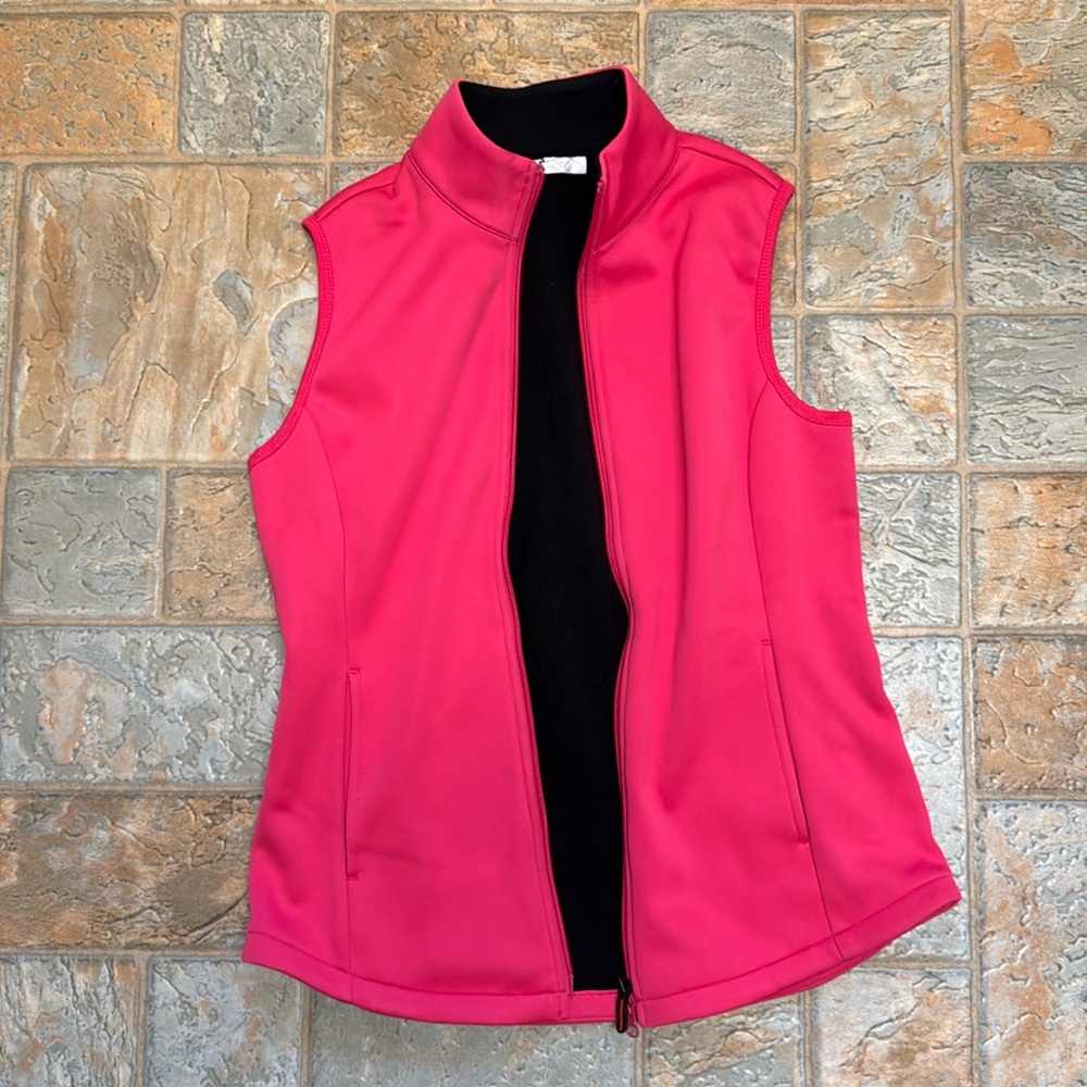 Women’s Pink Greg Norman Vest